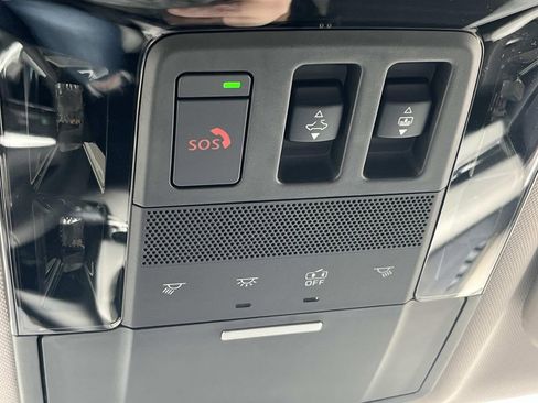 New 2026 Mitsubishi Outlander SE FWD image 30