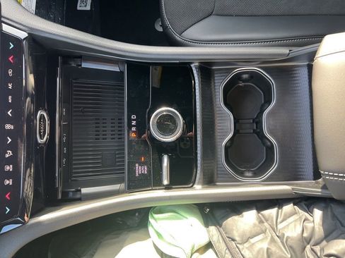 New 2026 Jeep Grand Cherokee Laredo image 33