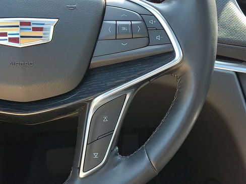 Used 2025 Cadillac XT5 Premium Luxury AWD/4WD image 23