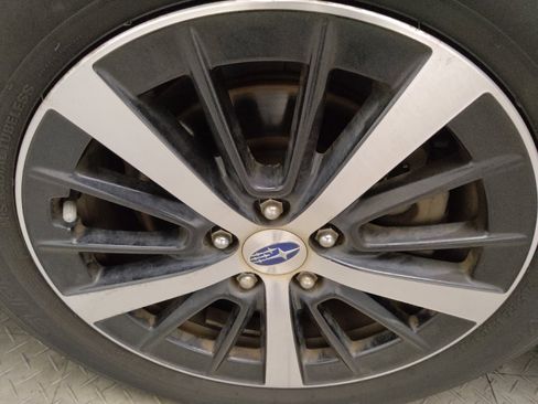 Used 2019 Subaru Impreza 2.0i Premium AWD/4WD image 31