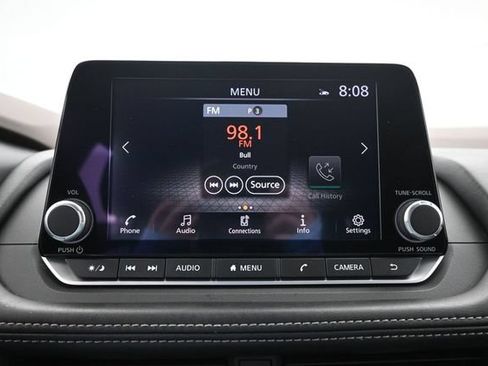 Used 2023 Nissan Rogue SV AWD/4WD image 14