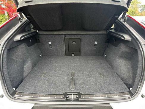 Certified 2023 Volvo C40 P8 Recharge Ultimate image 14