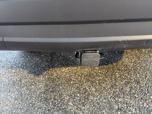 Used 2022 Subaru Forester Premium image 8