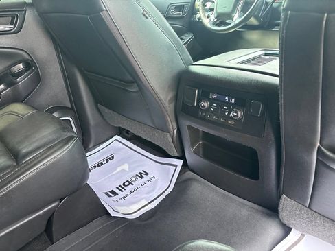 Used 2017 Chevrolet Tahoe Premier AWD/4WD image 44