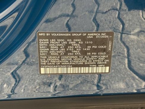 Certified 2026 Volkswagen Atlas SEL Premium R-Line AWD/4WD image 27