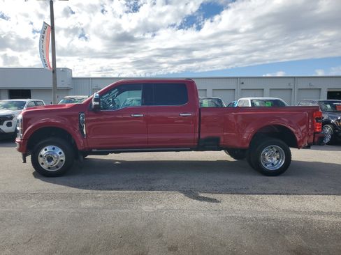 Used 2024 Ford F450 Platinum image 6