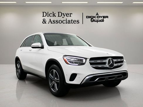 Used 2022 Mercedes-Benz GLC 300 image 1