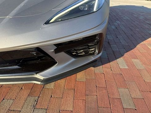 Used 2022 Chevrolet Corvette Stingray Preferred Cpe w/ Z51 Performance Package RWD image 24
