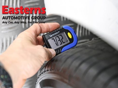 Used 2024 Toyota Camry SE image 28