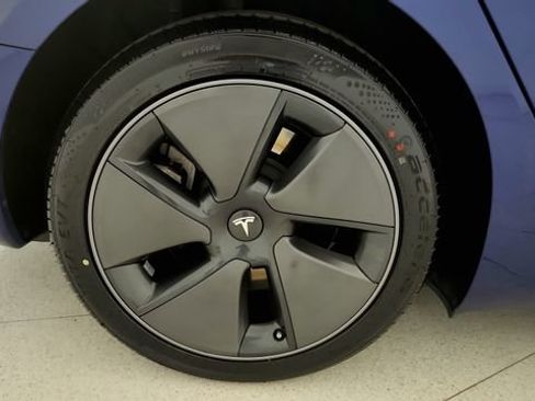Used 2023 Tesla Model 3 Standard Range RWD image 73