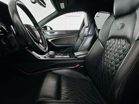 Used 2021 Audi S6 Prestige w/ Prestige Package image 19