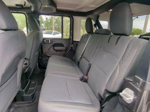 Used 2025 Jeep Wrangler Unlimited Sport S 4xe AWD/4WD image 15