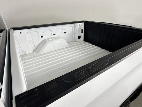 Used 2024 GMC Sierra 1500 Elevation AWD/4WD image 26