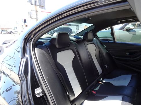 Used 2018 BMW M3 CS w/ Executive Package image 18