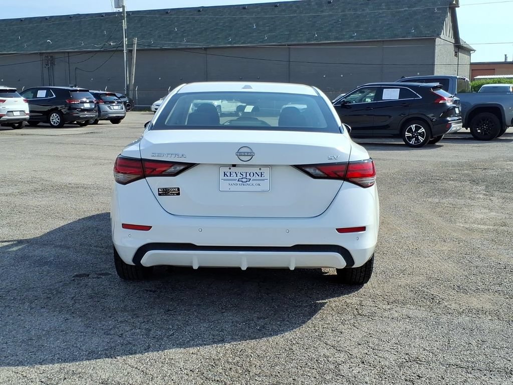 Used 2024 Nissan Sentra SV FWD image 6