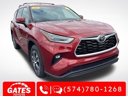 Used 2021 Toyota Highlander XLE