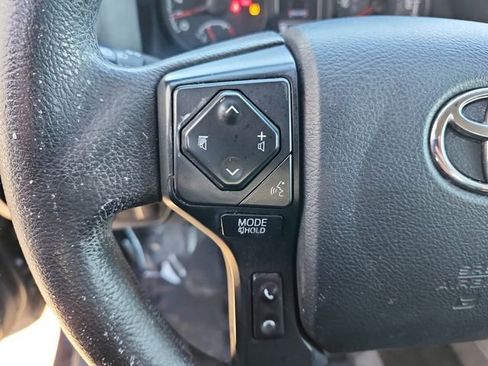 Used 2020 Toyota Tacoma SR w/ SR Convenience Package image 23