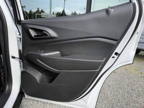 New 2026 Chevrolet Trax LT w/ Driver Confidence Package image 23