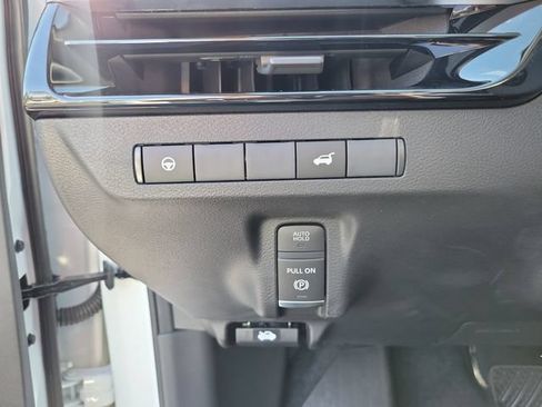 New 2026 Nissan Murano SL AWD/4WD image 10