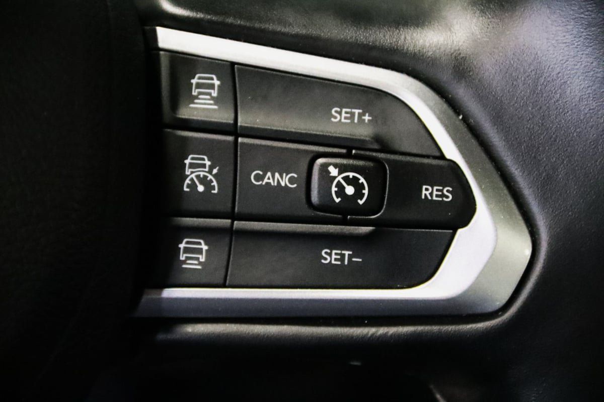 Used 2022 Jeep Compass High Altitude AWD/4WD image 16