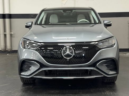 Certified 2023 Mercedes-Benz EQE 350+ SUV image 4