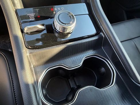 New 2025 Jeep Grand Cherokee L Limited image 19