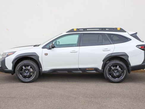 Used 2025 Subaru Outback Wilderness AWD/4WD image 17