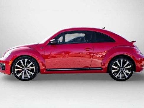 Used 2014 Volkswagen Beetle R-Line image 9