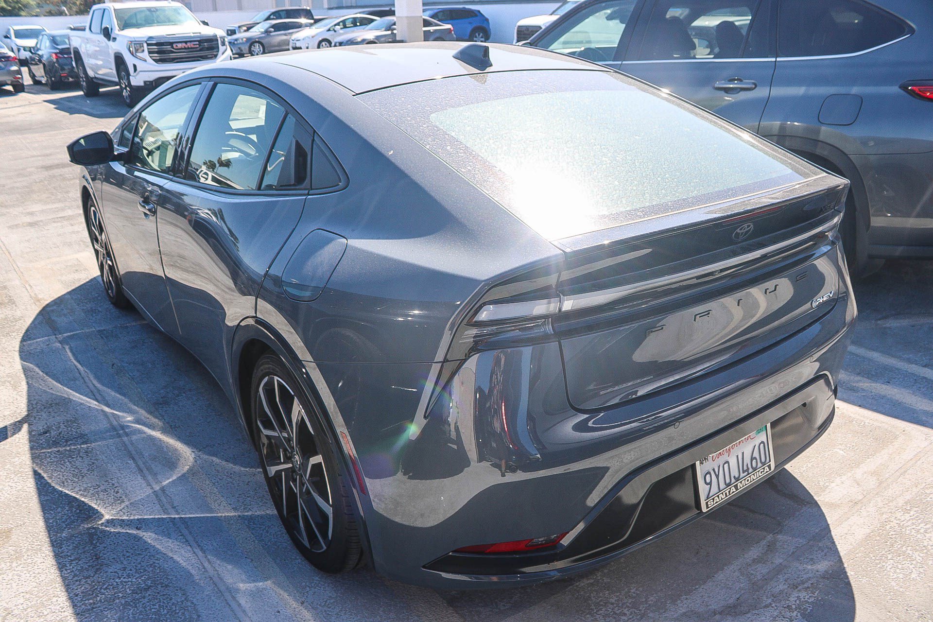 Used 2026 Toyota Prius Plug-In Hybrid FWD image 12