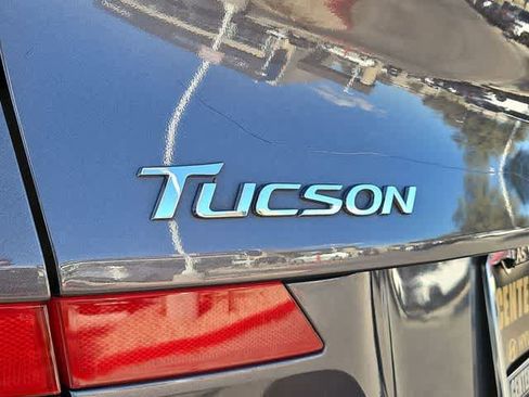 Certified 2021 Hyundai Tucson Limited w/ Cargo Package image 13