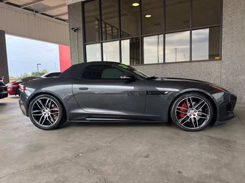 Used 2020 Jaguar F-TYPE Convertible image 35