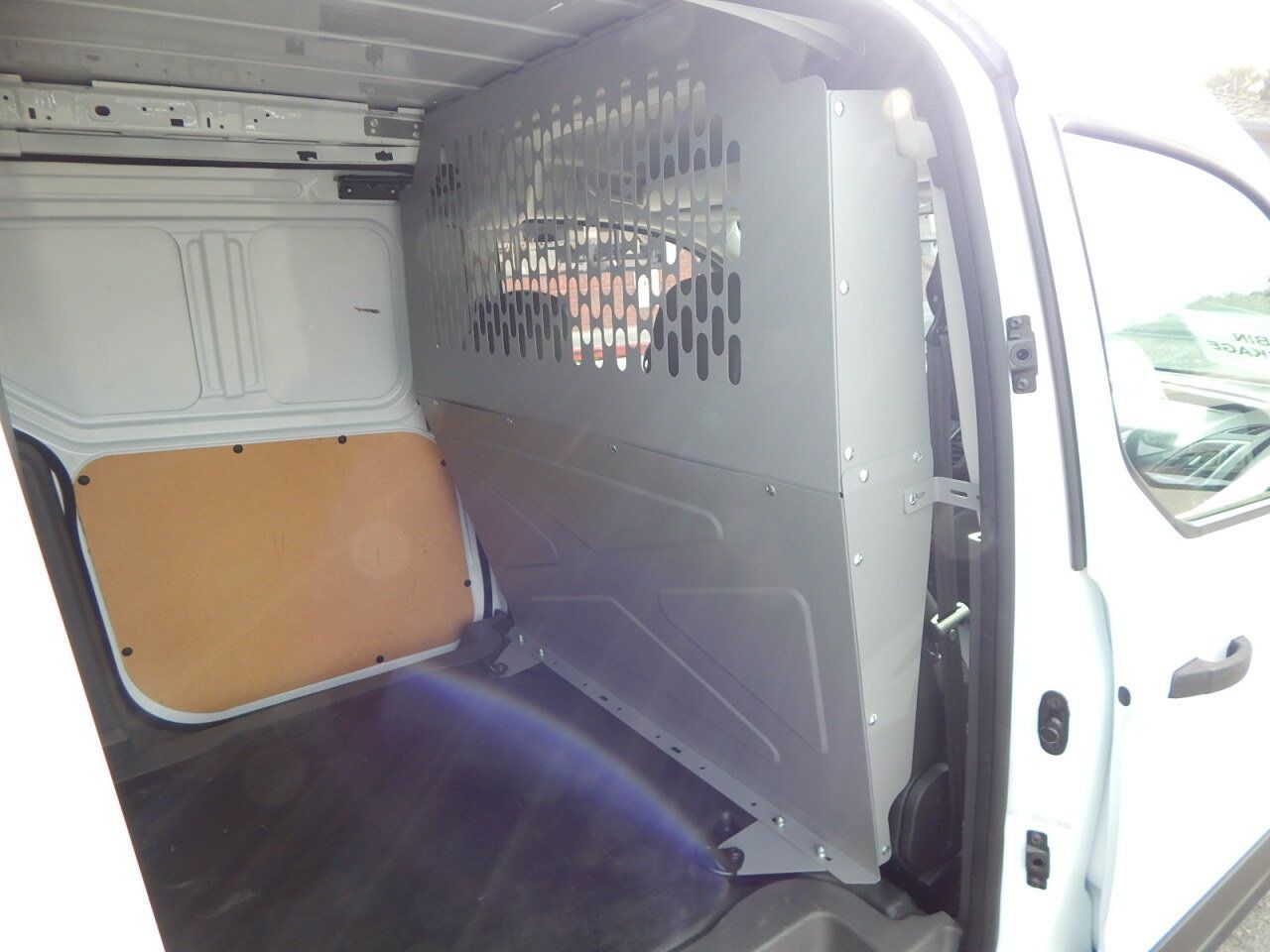Used 2022 Ford Transit Connect XL FWD image 15