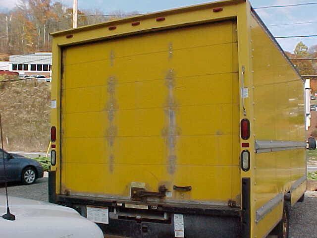Used 2012 Ford E-350 and Econoline 350 Super Duty w/ Payload Pkg RWD image 5