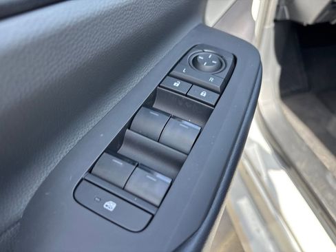 New 2026 Toyota Prius LE image 20