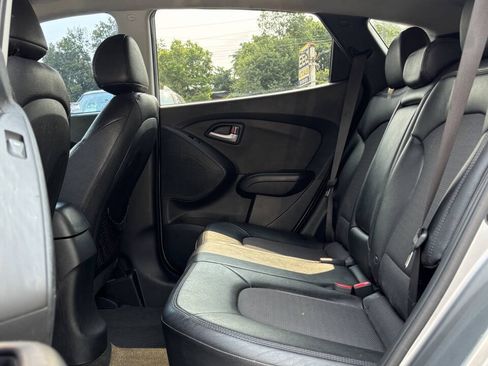 Used 2012 Hyundai Tucson GLS FWD image 15