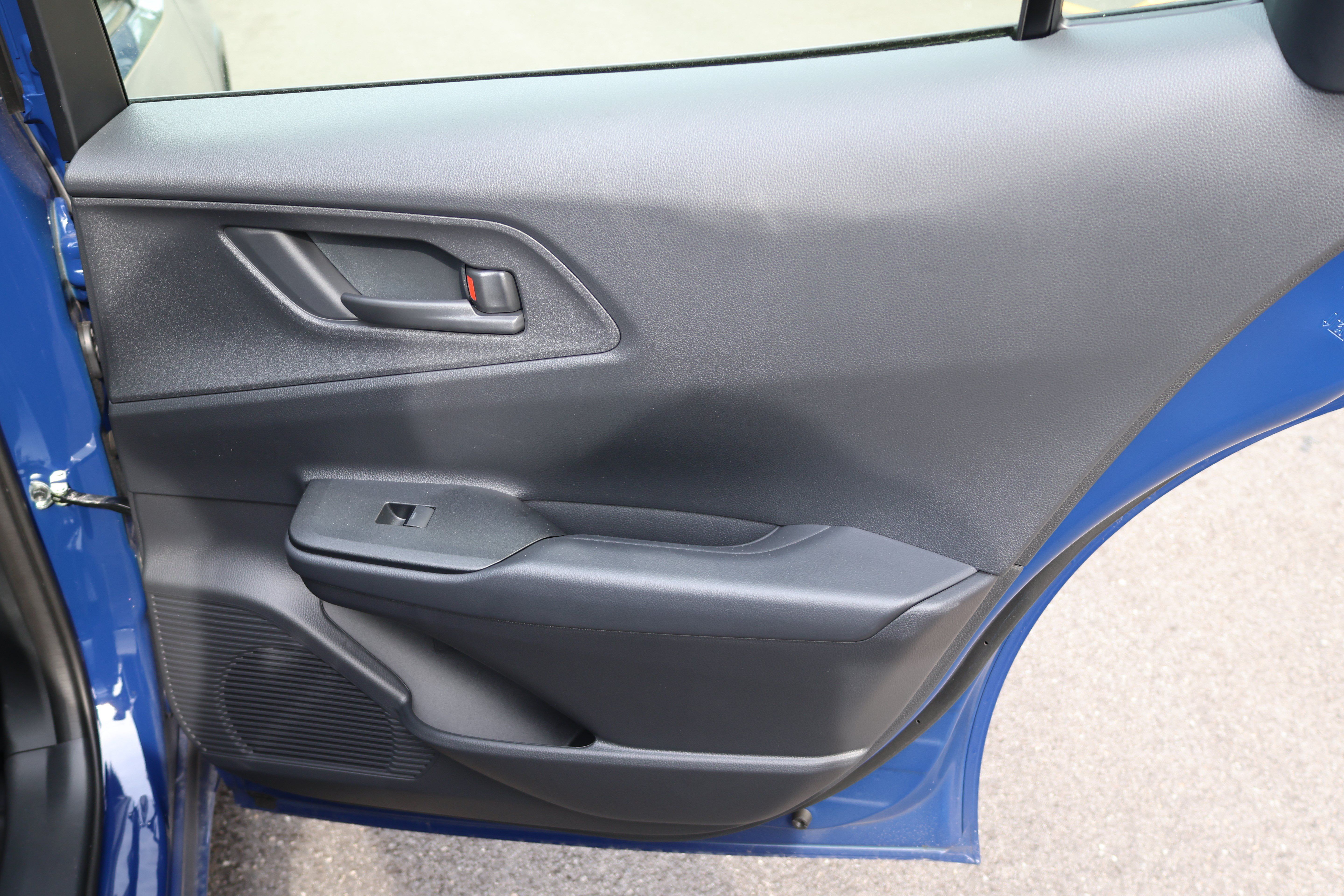 Certified 2026 Toyota Prius Plug-In Hybrid FWD image 17