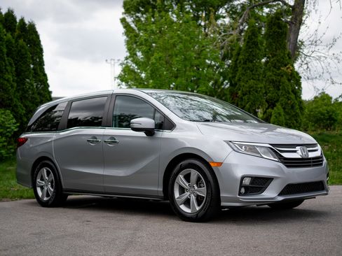 Used 2019 Honda Odyssey EX-L image 3