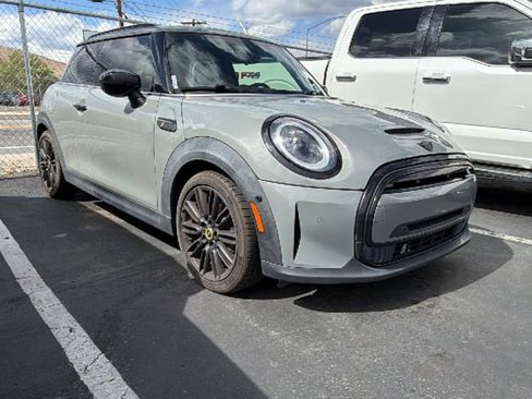 Used 2022 MINI Cooper SE FWD image 1