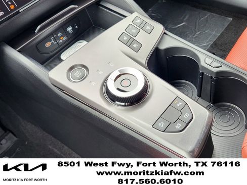 New 2026 Kia Sportage SX Prestige AWD/4WD image 15