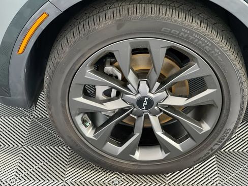Certified 2023 Kia Sorento X-Line EX AWD/4WD image 11
