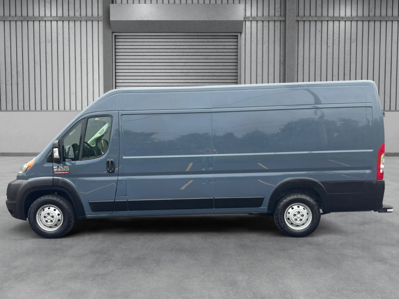 Used 2021 RAM ProMaster 3500 FWD image 2