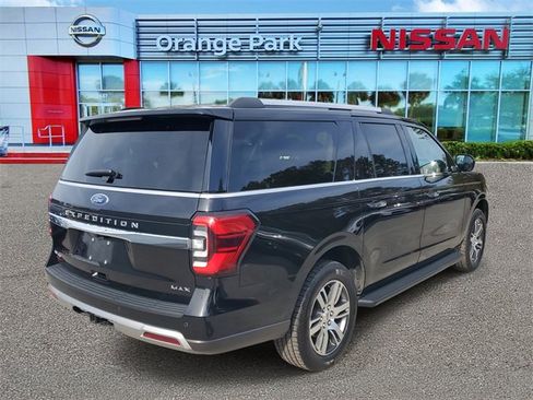 Used 2024 Ford Expedition Max Limited image 2