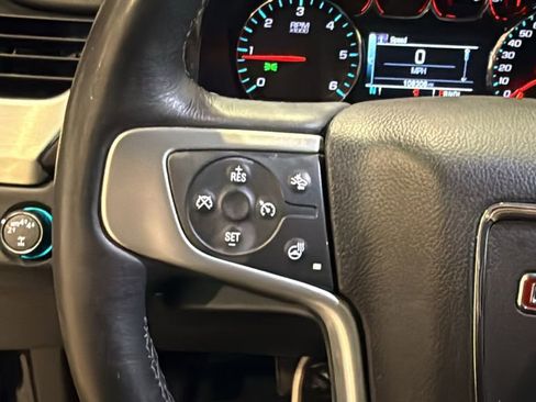 Used 2017 GMC Yukon XL SLT w/ HD Trailering Package AWD/4WD image 36
