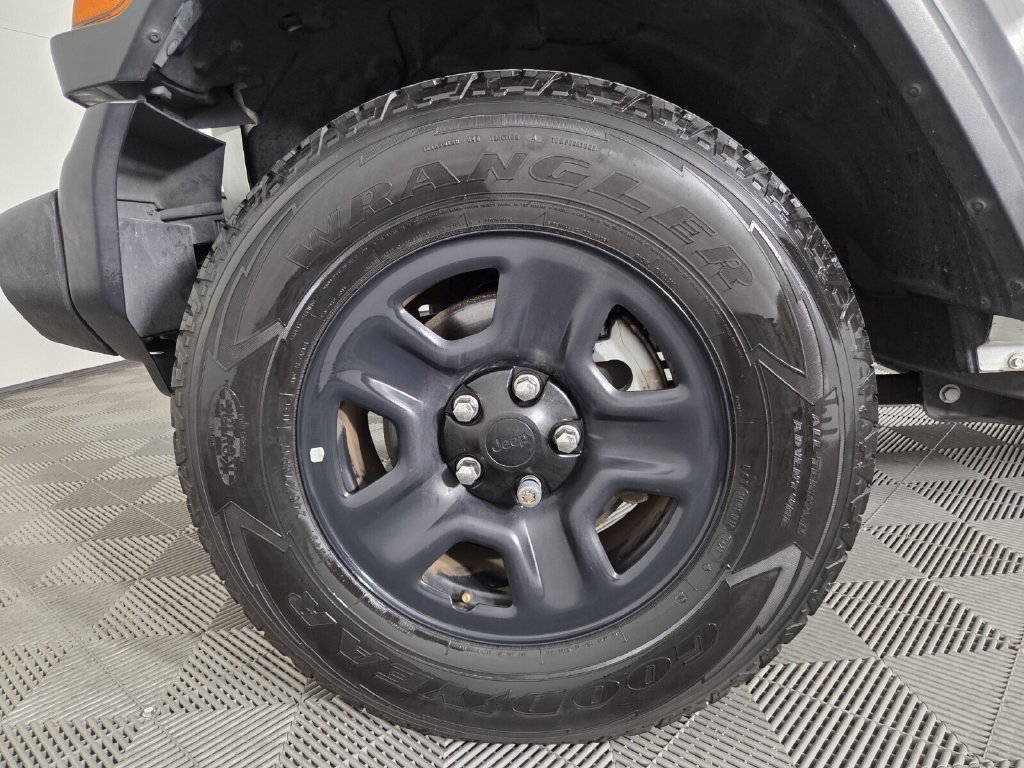 Used 2019 Jeep Wrangler Unlimited Sport AWD/4WD image 8