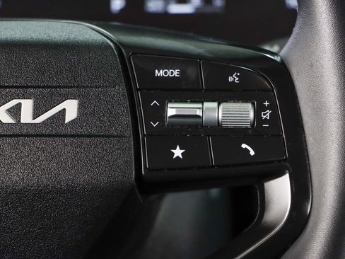 Used 2025 Kia K4 EX FWD image 14