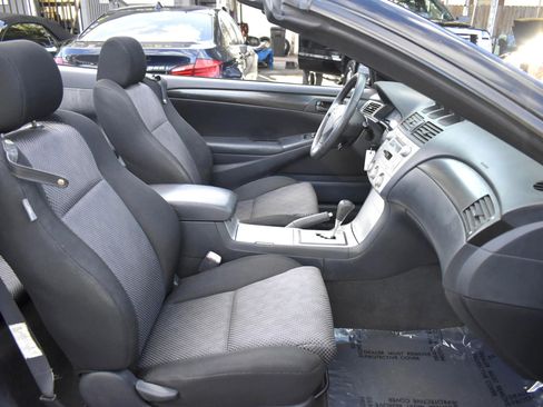 Used 2005 Toyota Solara SE image 16
