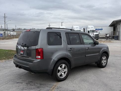 Used 2011 Honda Pilot EX-L image 4