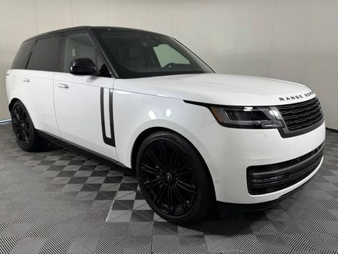 Used 2024 Land Rover Range Rover SE AWD/4WD image 10