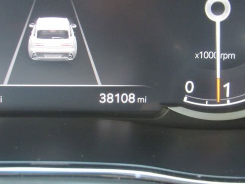 Used 2023 Genesis GV70 2.5T w/ Select Package image 44