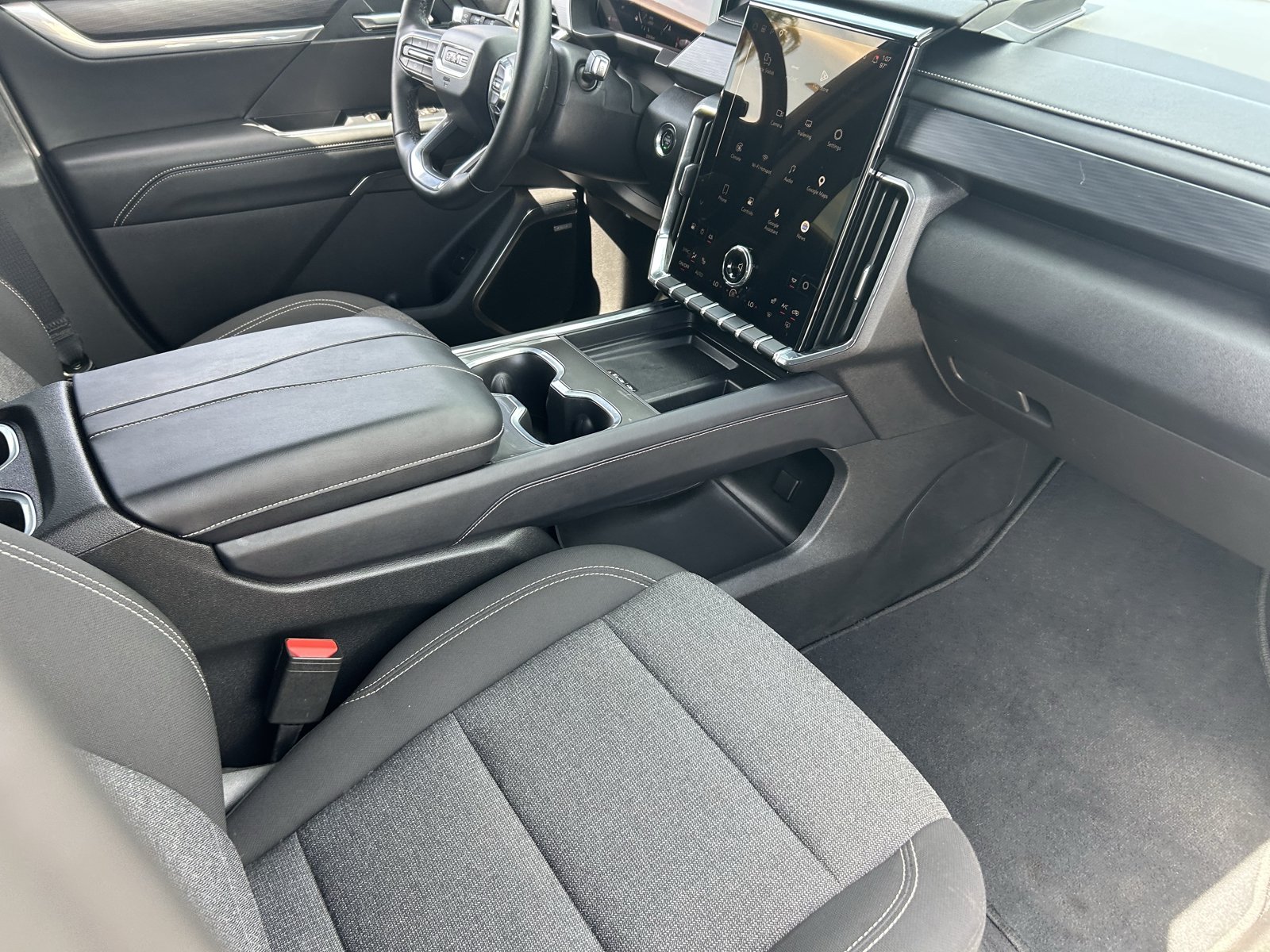 Certified 2026 GMC Acadia Elevation FWD image 12